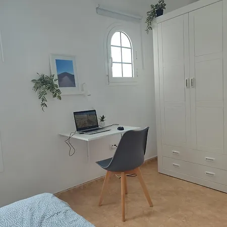 Acogedor Duplex Con Terraza Privada En Daire
